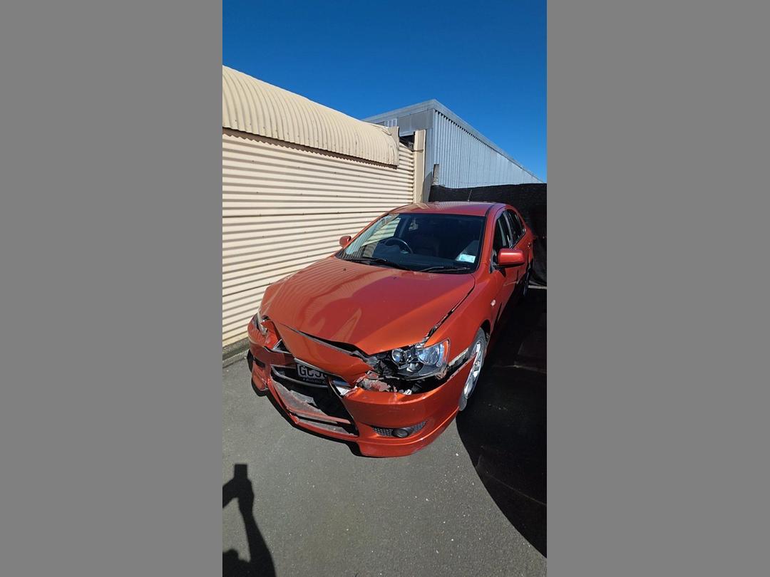 Photo '3' of Mitsubishi Lancer SEI Photo '3' of Mitsubishi Lancer SEI