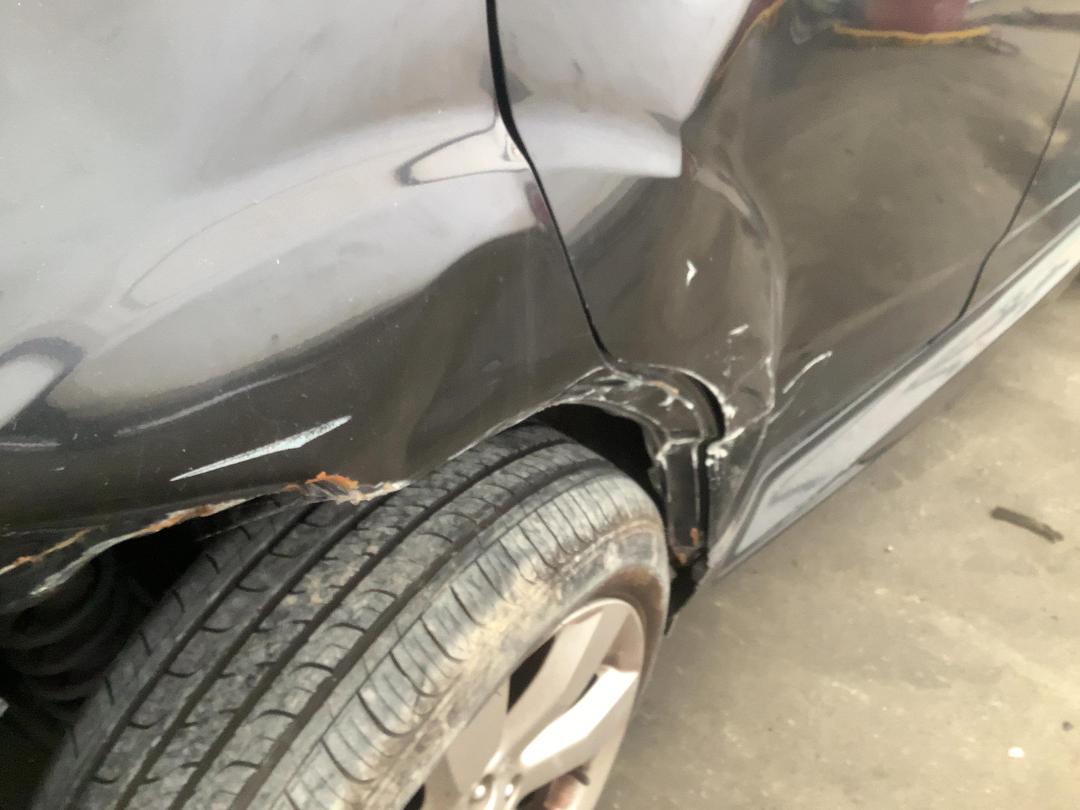 Photo '11' of Mitsubishi Outlander