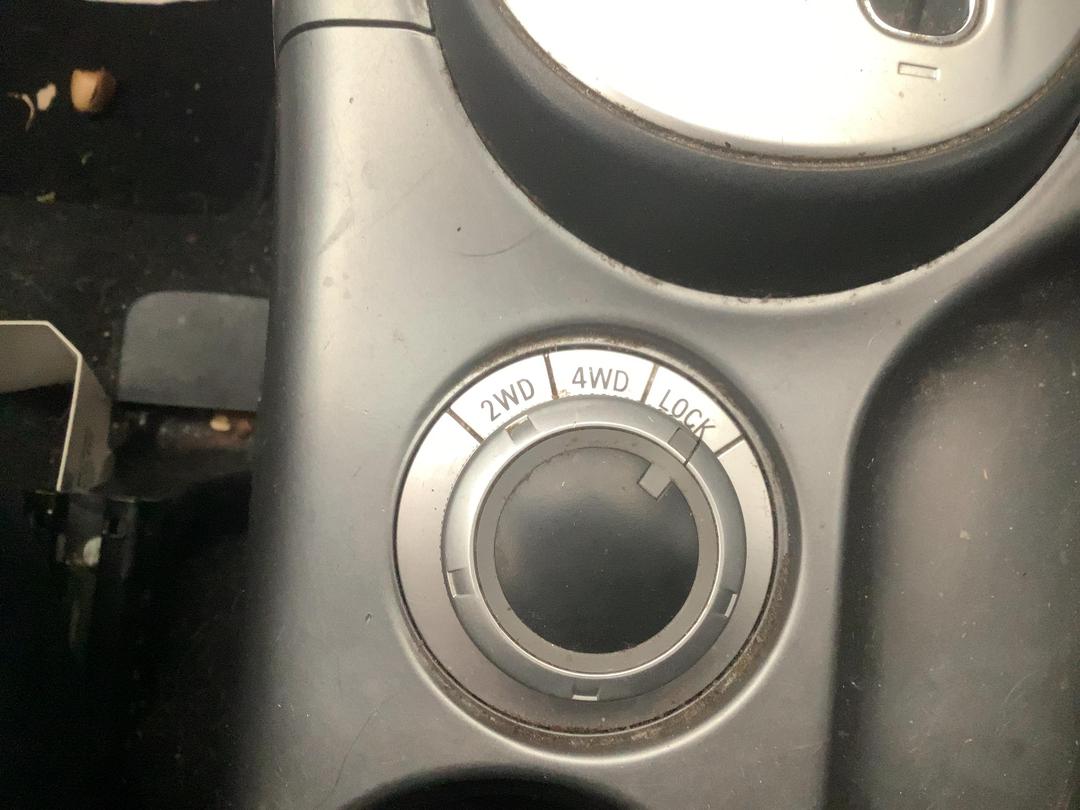 Photo '23' of Mitsubishi Outlander