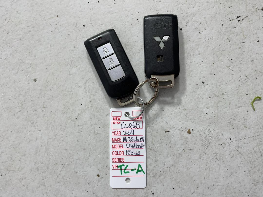 Photo '22' of Mitsubishi Outlander