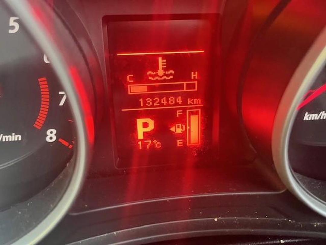 Photo '7' of Mitsubishi RVR