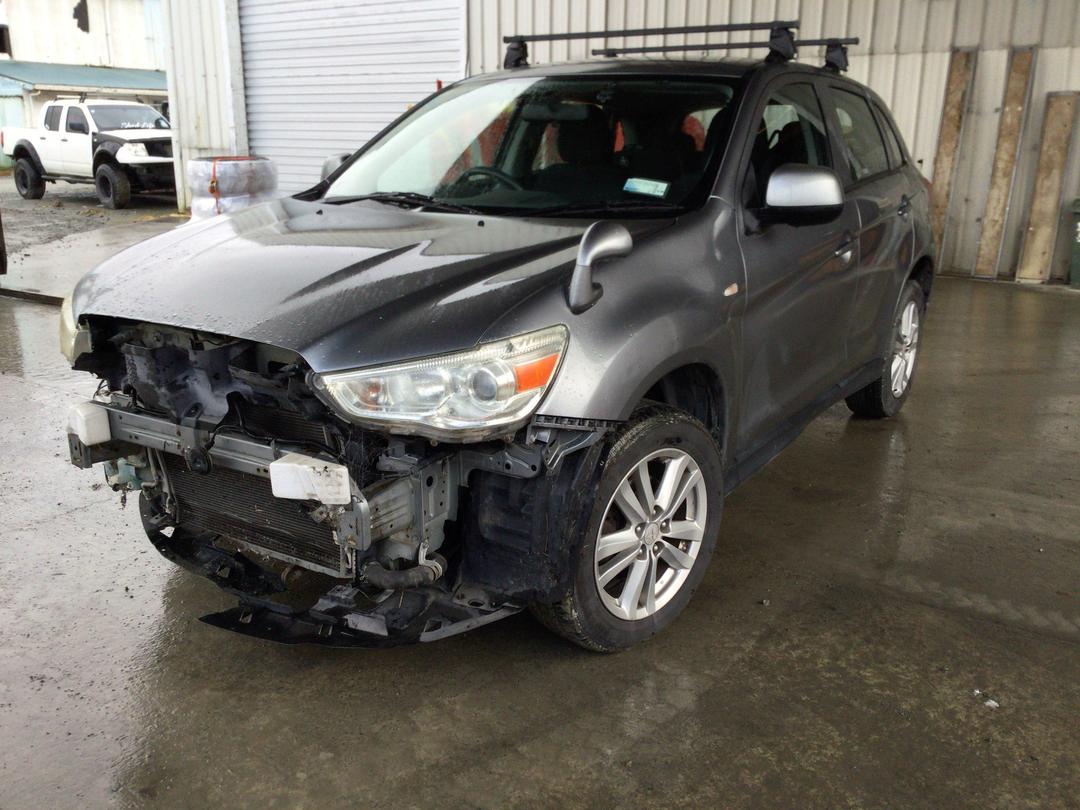 Photo '3' of Mitsubishi RVR Photo '3' of Mitsubishi RVR