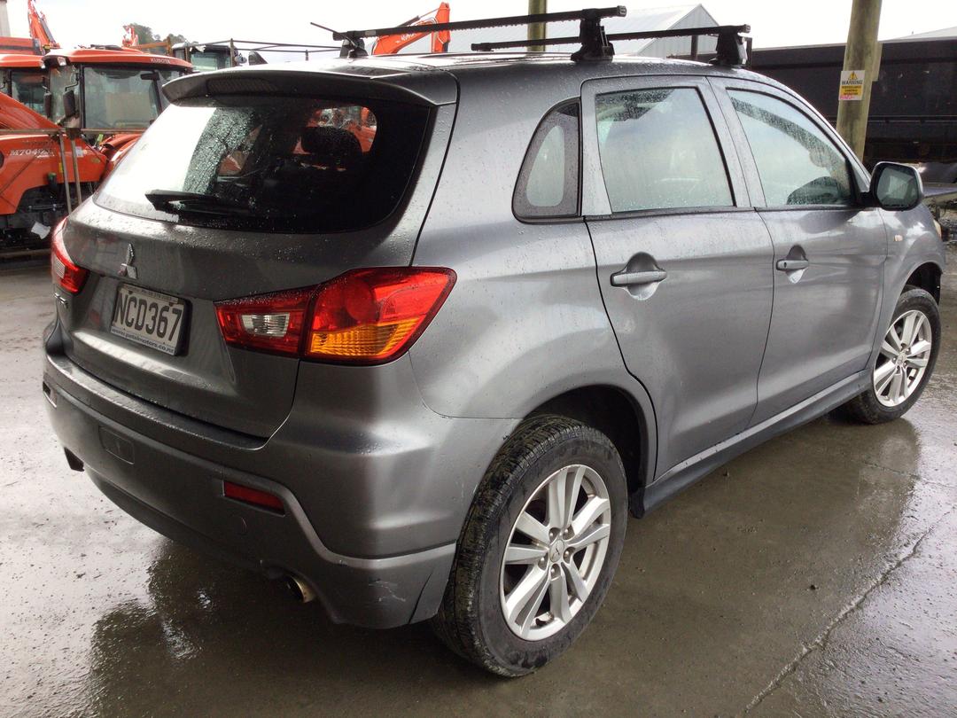 Photo '7' of Mitsubishi RVR Photo '7' of Mitsubishi RVR