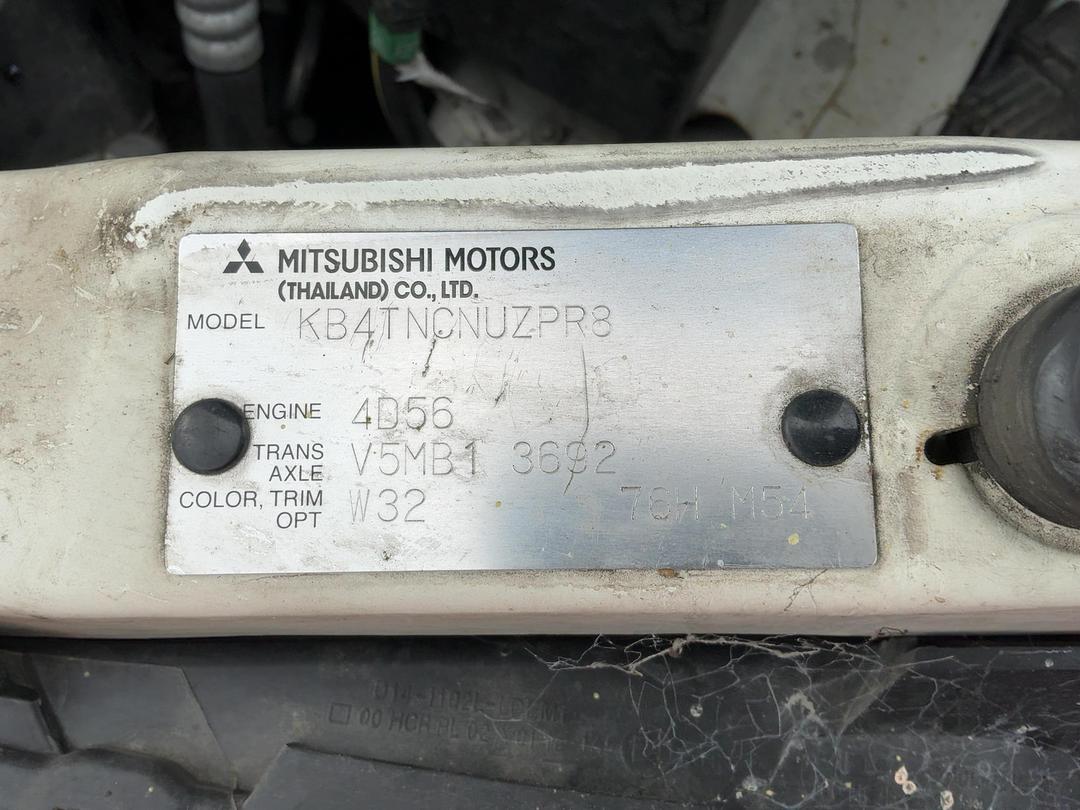 Photo '27' of Mitsubishi Triton Club CC GL Photo '27' of Mitsubishi Triton Club CC GL
