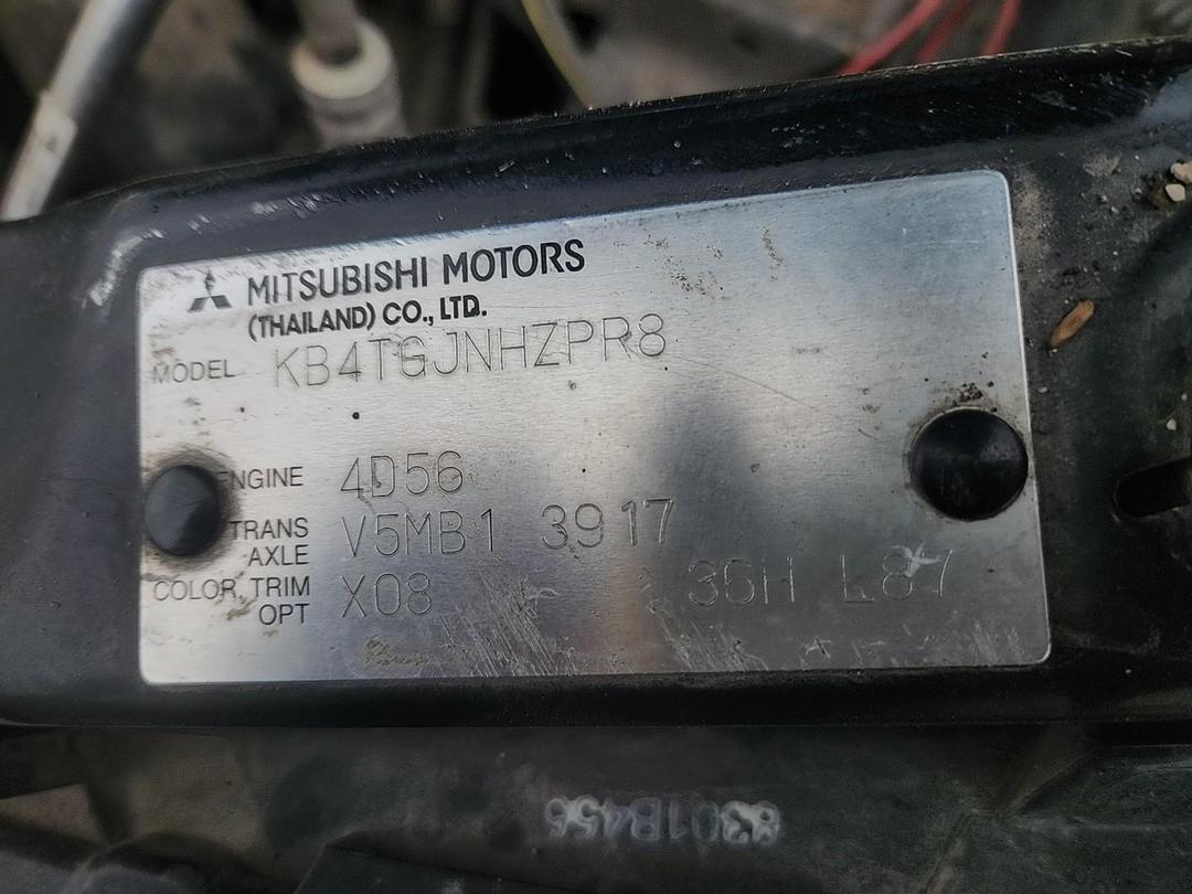 Photo '13' of Mitsubishi Triton D/CAB GLS Photo '13' of Mitsubishi Triton D/CAB GLS