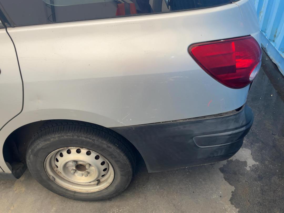 Photo '13' of Nissan AD