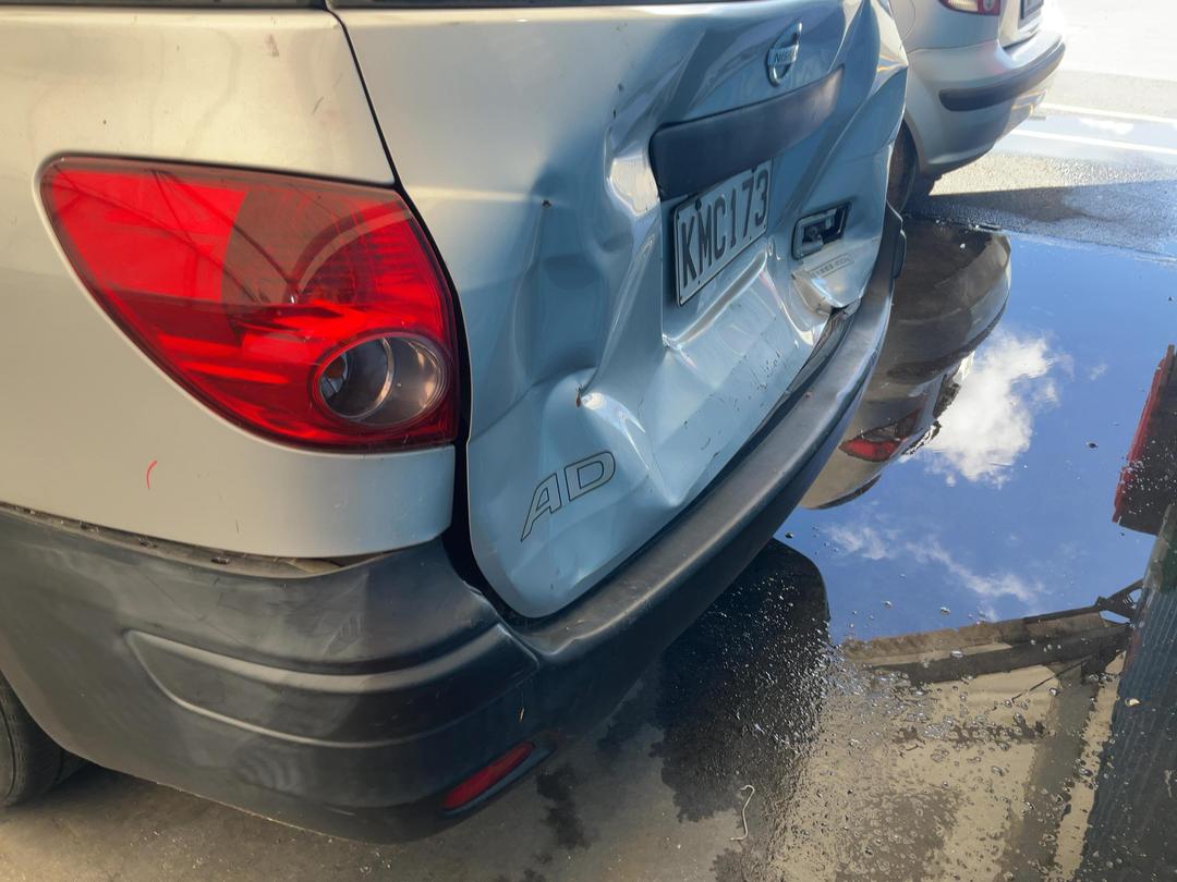 Photo '14' of Nissan AD