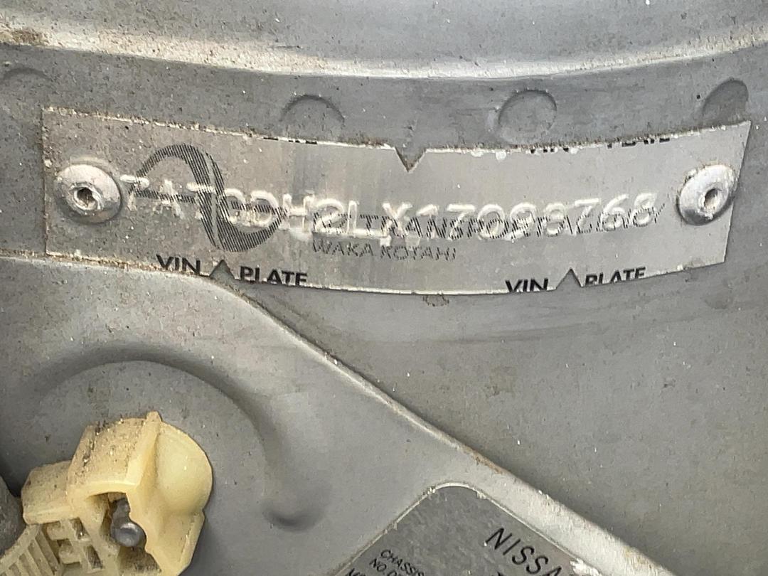 Photo '34' of Nissan AD