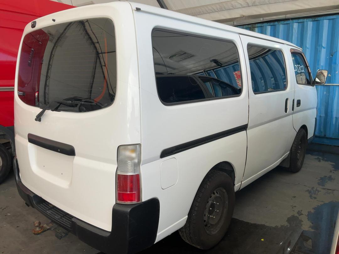 Photo '5' of Nissan Caravan