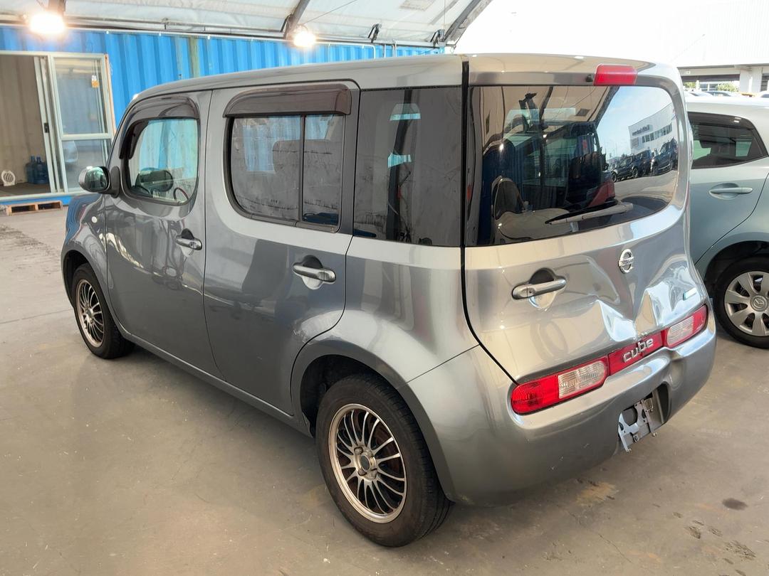 Photo '10' of Nissan Cube