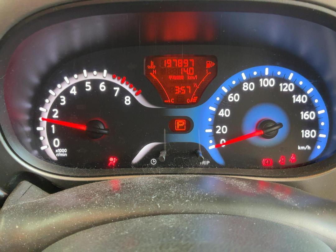 Photo '21' of Nissan Cube