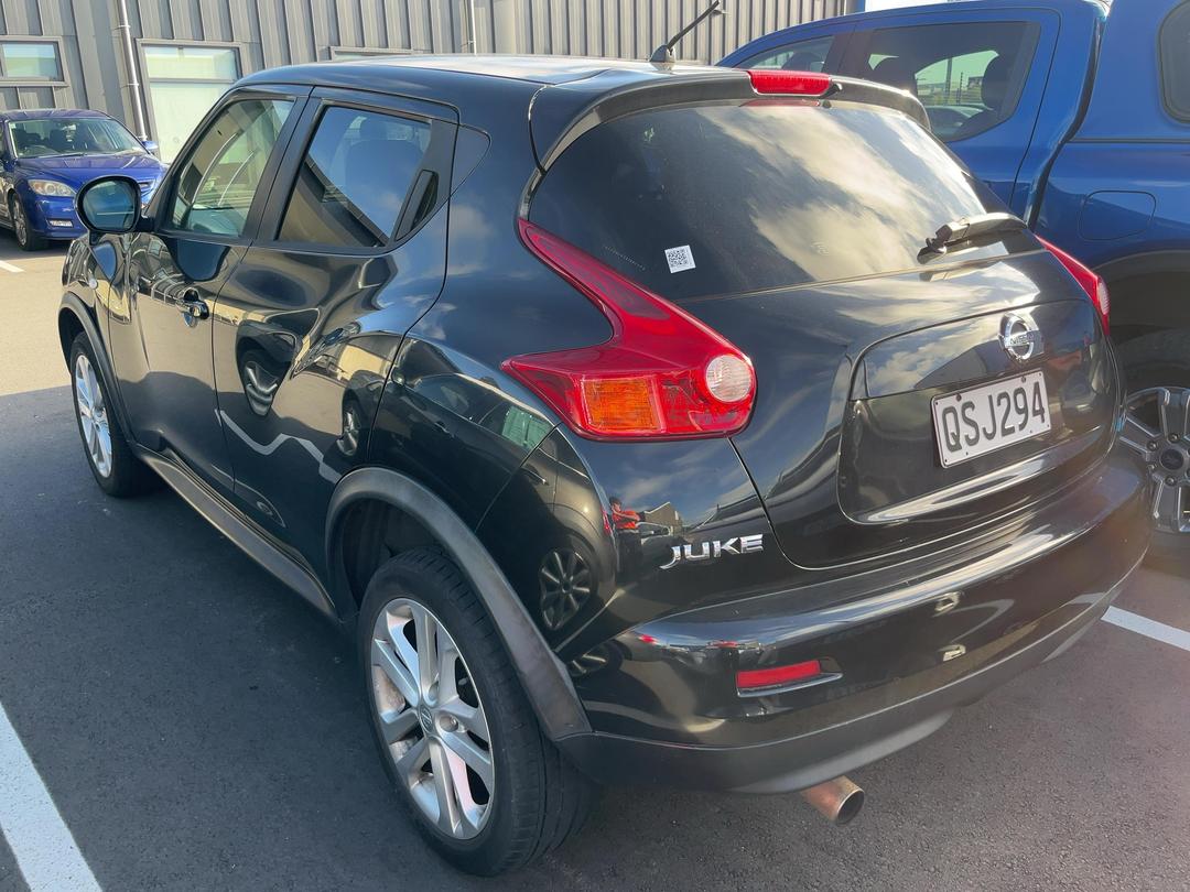 Photo '4' of Nissan Juke Photo '4' of Nissan Juke