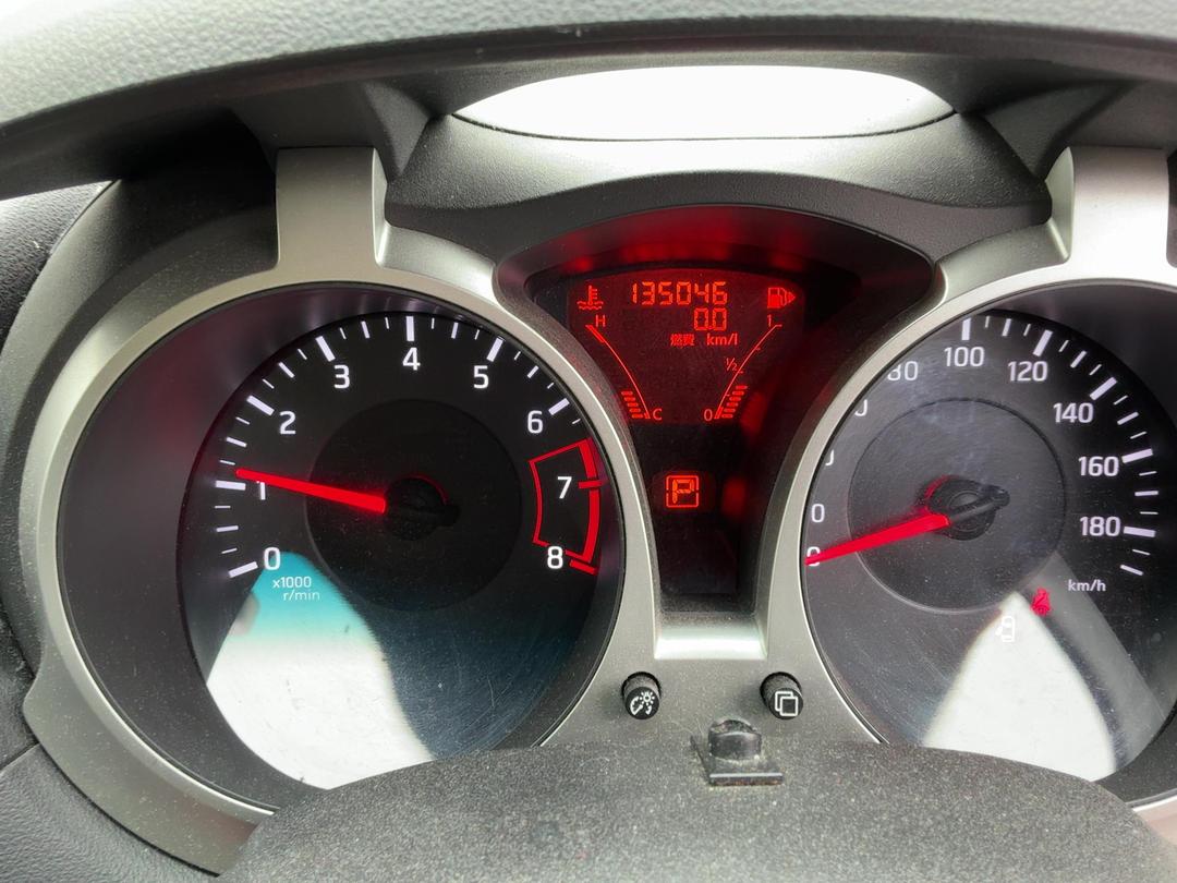 Photo '10' of Nissan Juke