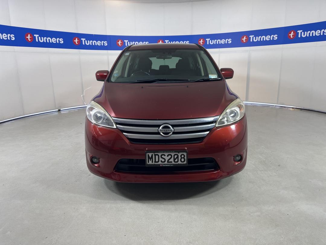 Photo '2' of Nissan Lafesta