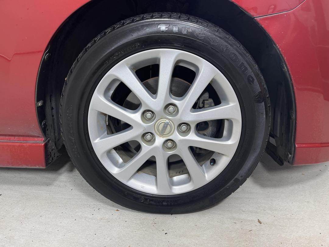 Photo '9' of Nissan Lafesta