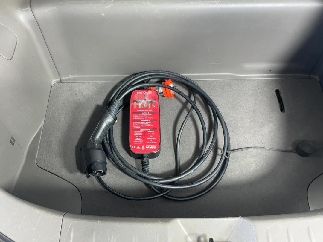 Photo '32' of Nissan Leaf
