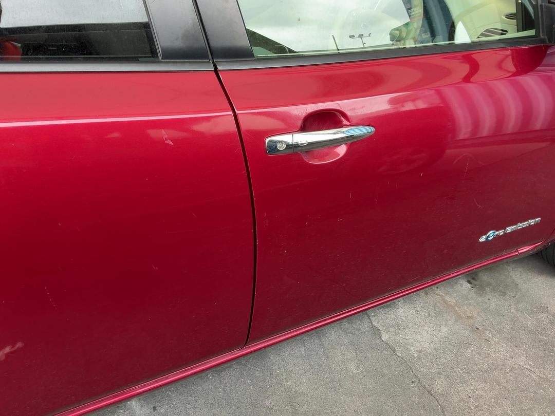 Photo '15' of Nissan Leaf Photo '15' of Nissan Leaf