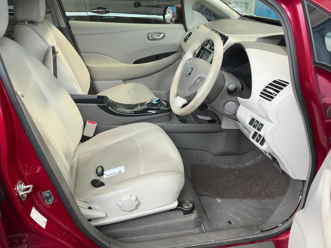 Photo '17' of Nissan Leaf Photo '17' of Nissan Leaf