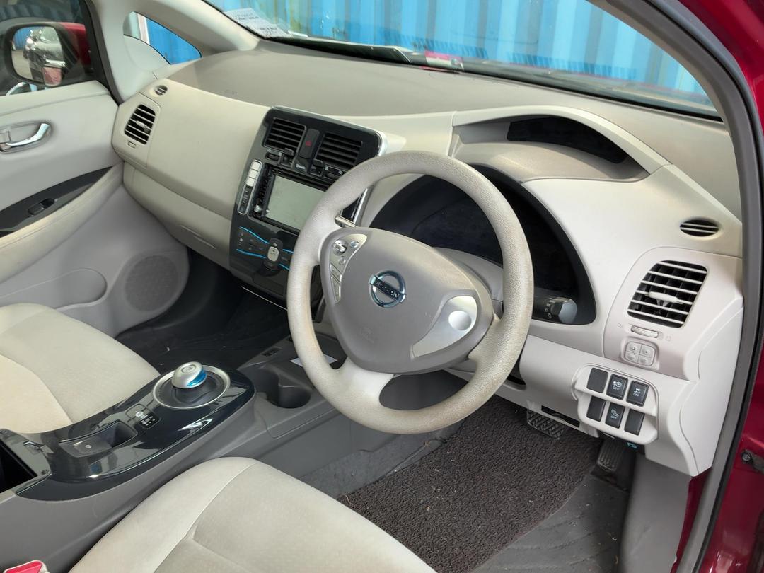 Photo '18' of Nissan Leaf Photo '18' of Nissan Leaf