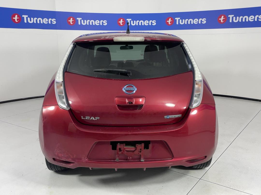 Photo '6' of Nissan Leaf