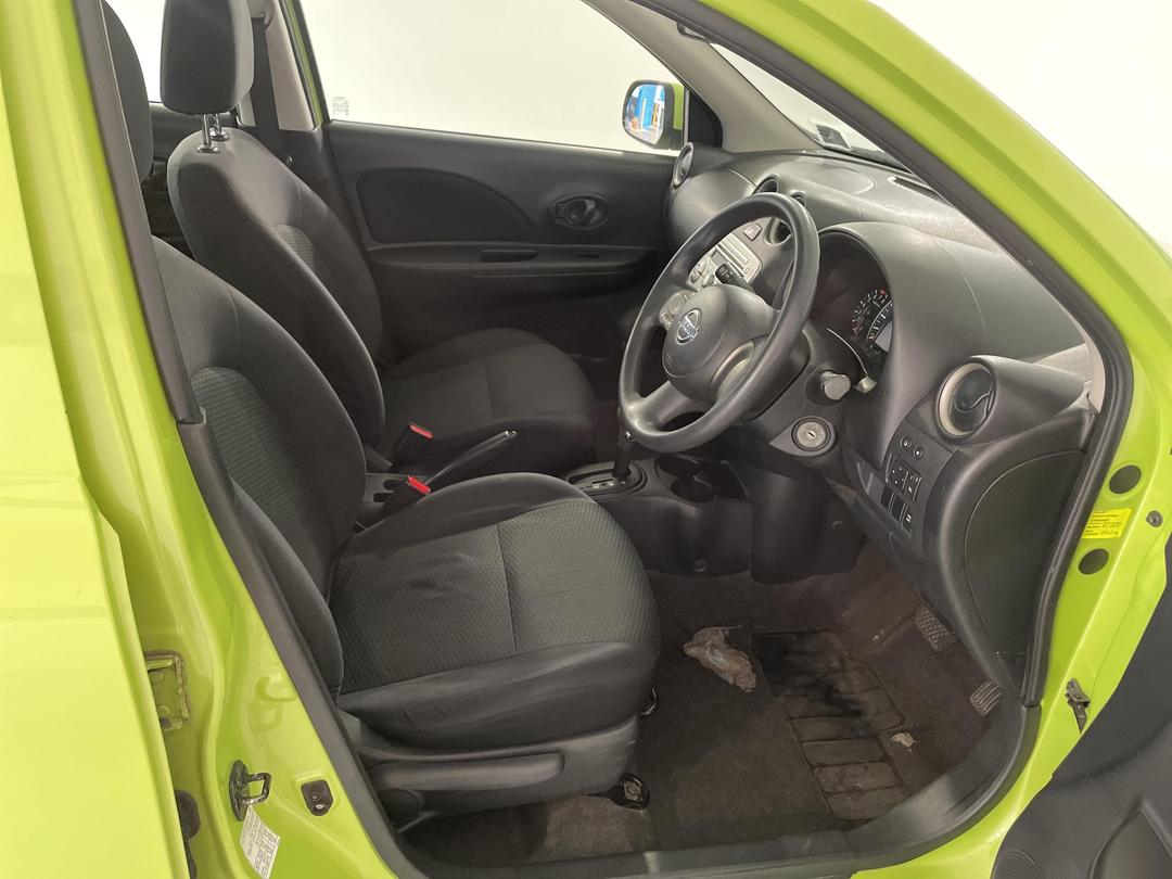 Photo '16' of Nissan Micra