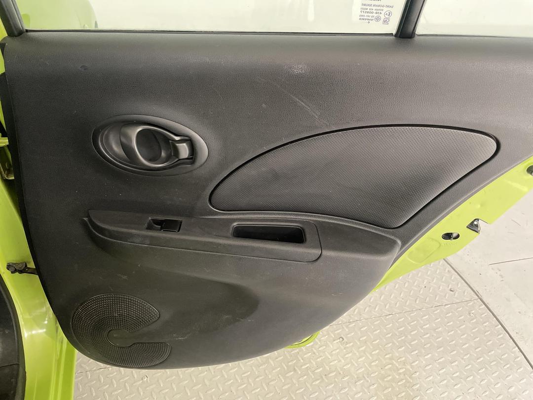 Photo '19' of Nissan Micra