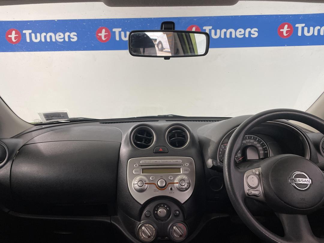 Photo '17' of Nissan Micra