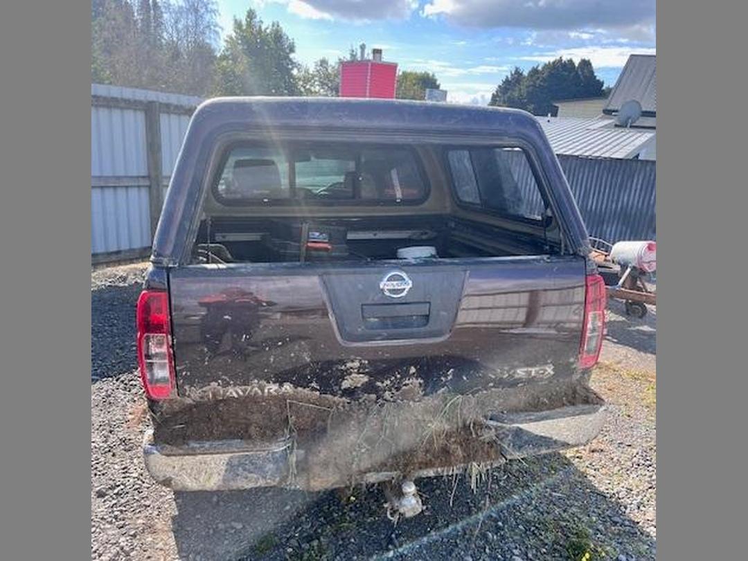 Photo '4' of Nissan Navara D/C ST-X