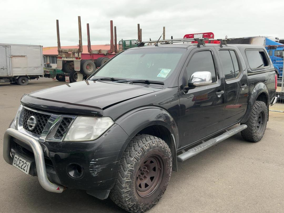 Photo '4' of Nissan Navara D/C ST-X Photo '4' of Nissan Navara D/C ST-X