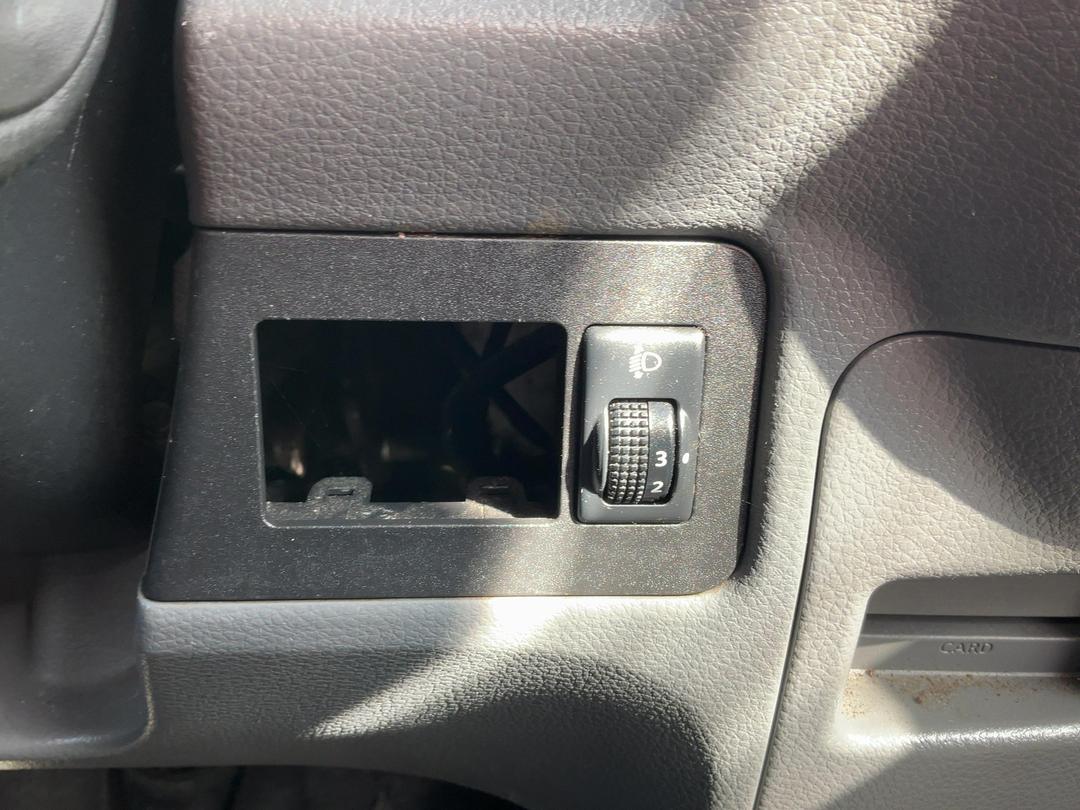 Photo '26' of Nissan NV200