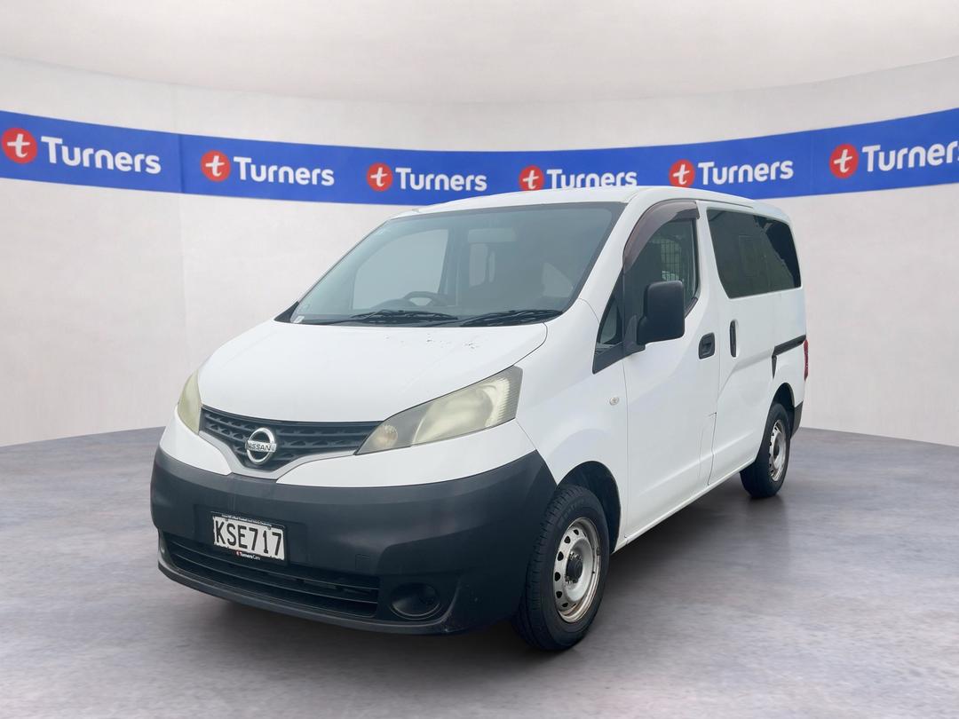 Photo '4' of Nissan NV200