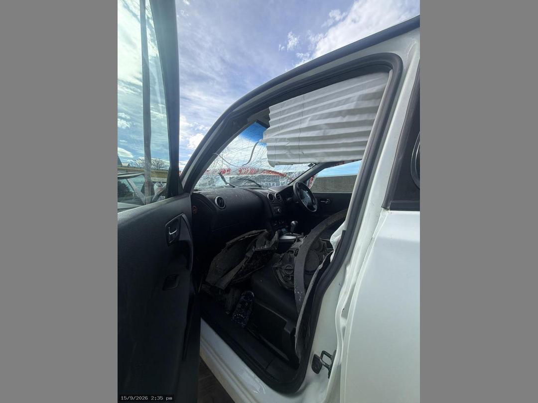 Photo '7' of Nissan Qashqai ST Photo '7' of Nissan Qashqai ST
