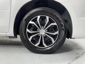 Photo '9' of Nissan Serena