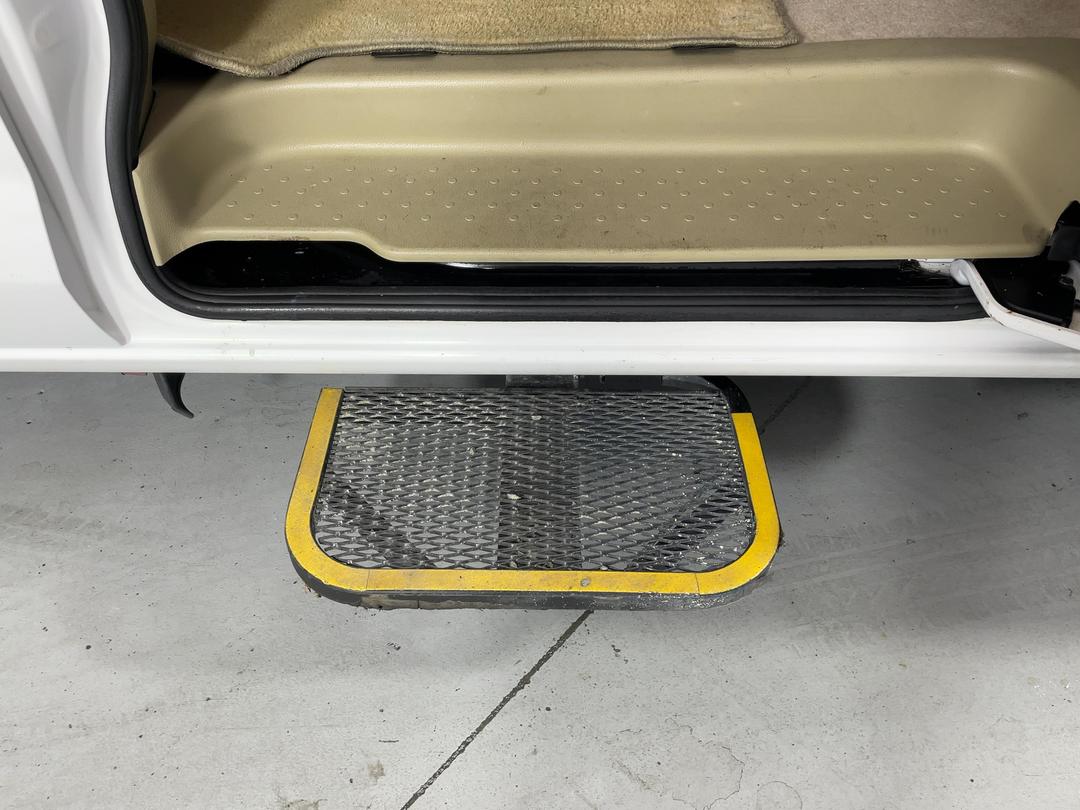 Photo '26' of Nissan Serena