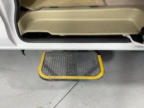 Photo '26' of Nissan Serena