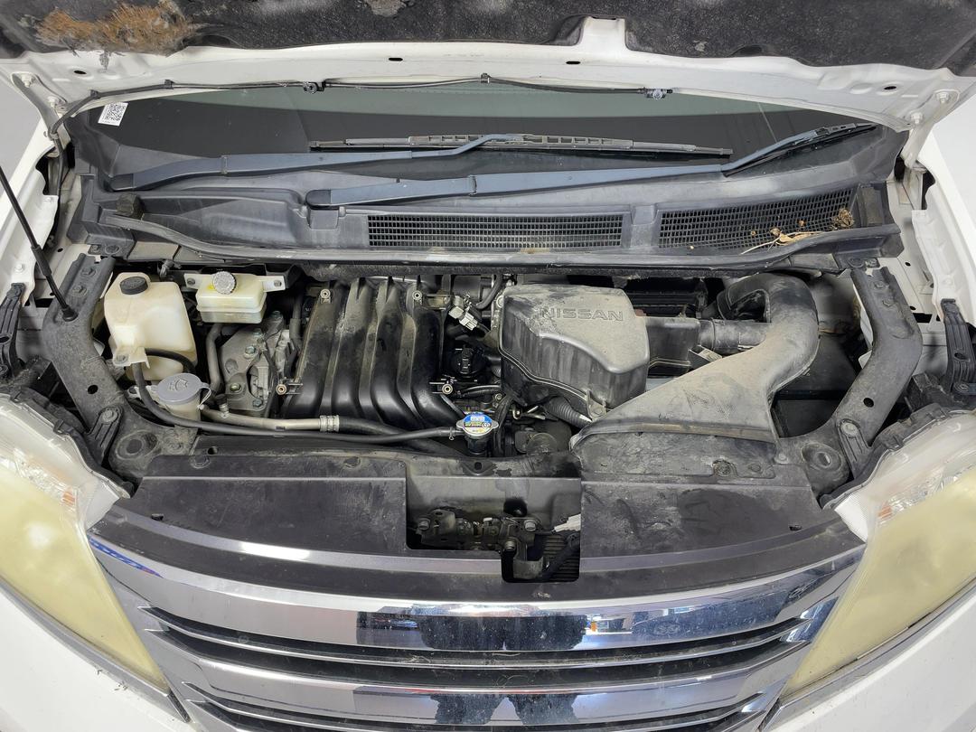 Photo '13' of Nissan Serena