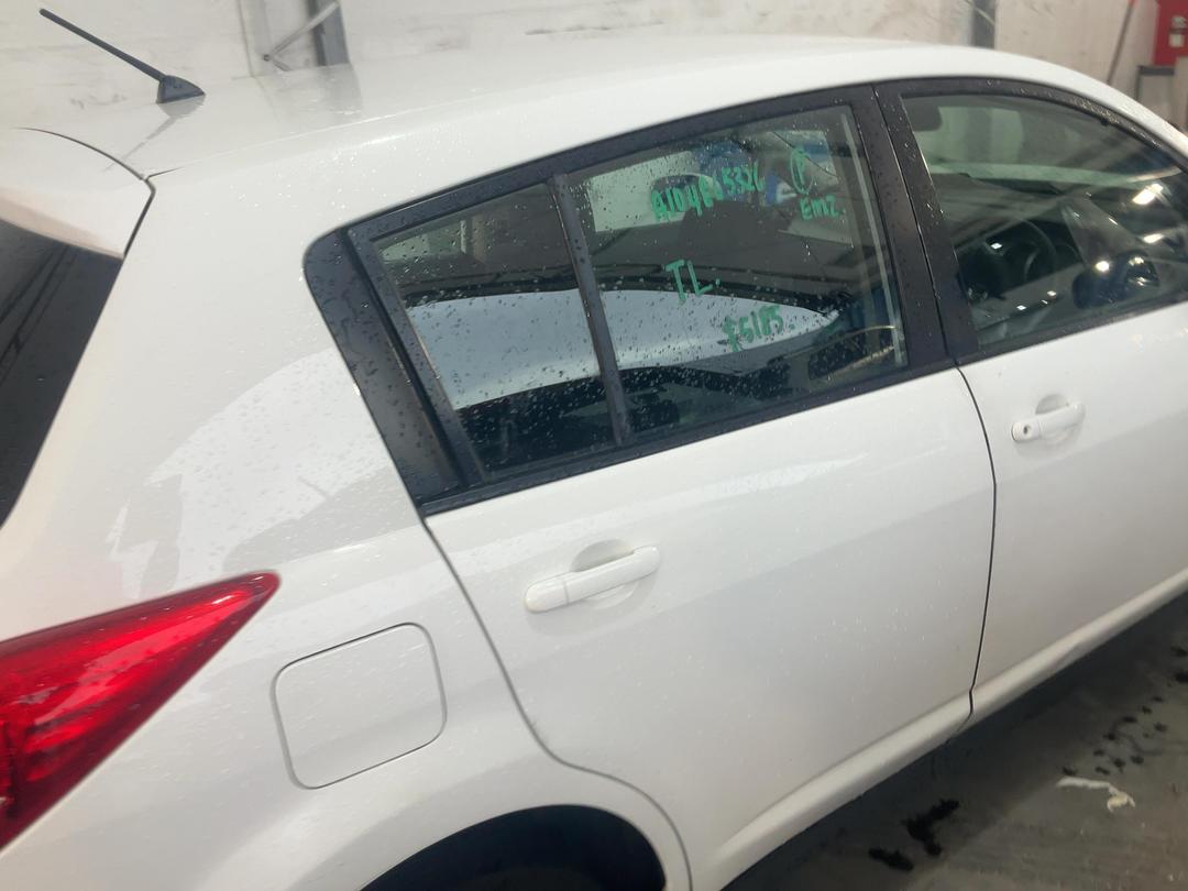 Photo '14' of Nissan Tiida ST Photo '14' of Nissan Tiida ST
