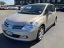 Thumbnail '4' of Nissan Tiida ST
