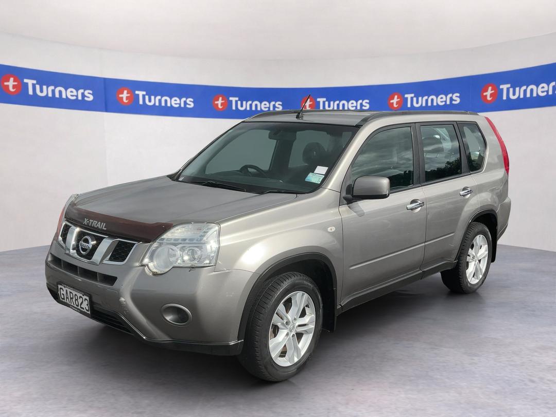 Photo '3' of Nissan X-Trail ST-L Photo '3' of Nissan X-Trail ST-L