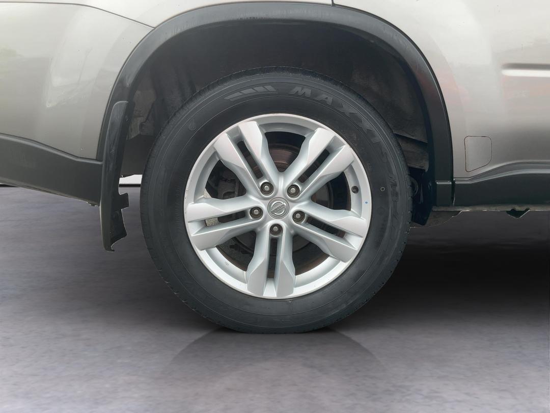 Photo '10' of Nissan X-Trail ST-L Photo '10' of Nissan X-Trail ST-L