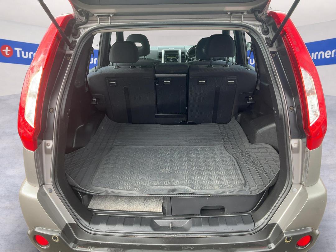 Photo '12' of Nissan X-Trail ST-L Photo '12' of Nissan X-Trail ST-L