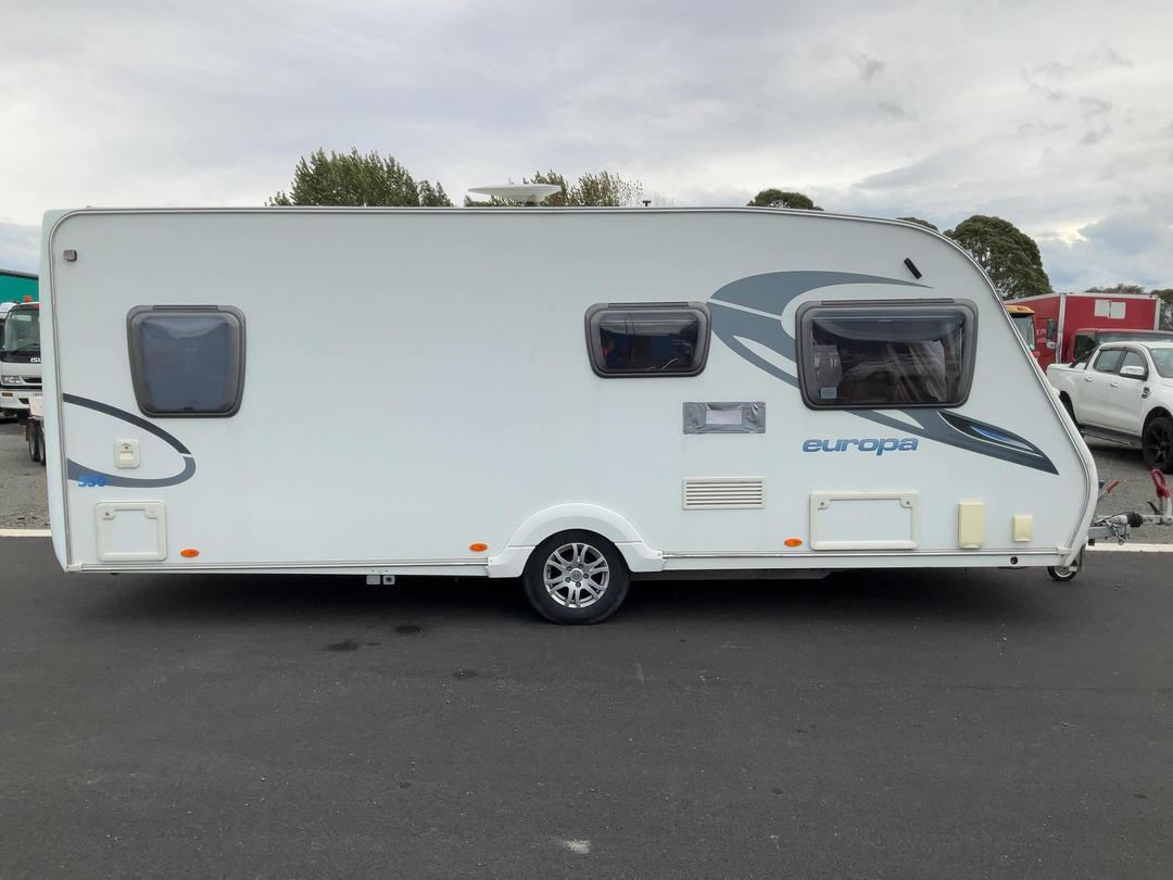 Photo '2' of Sterling Europa 550 Caravan - Single