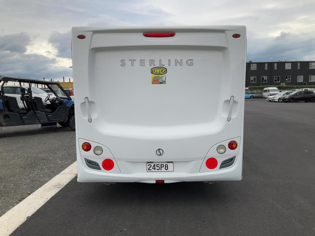 Photo '4' of Sterling Europa 550 Caravan - Single