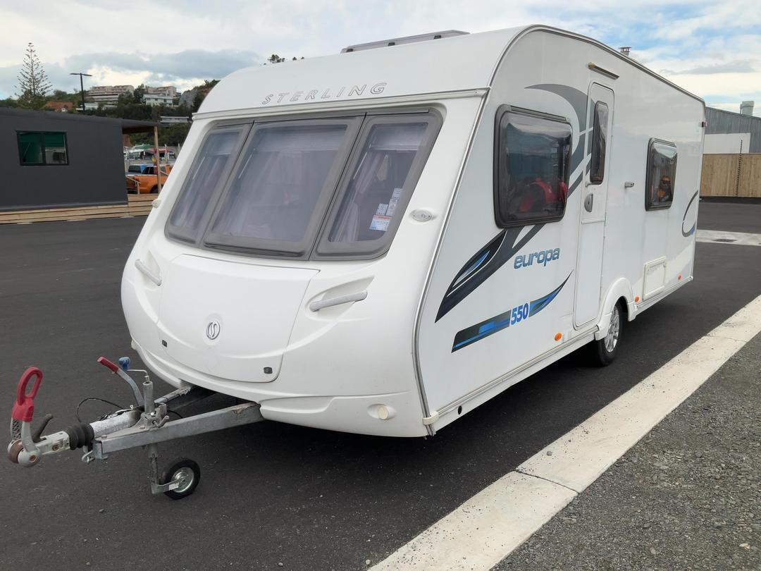 Photo '7' of Sterling Europa 550 Caravan - Single