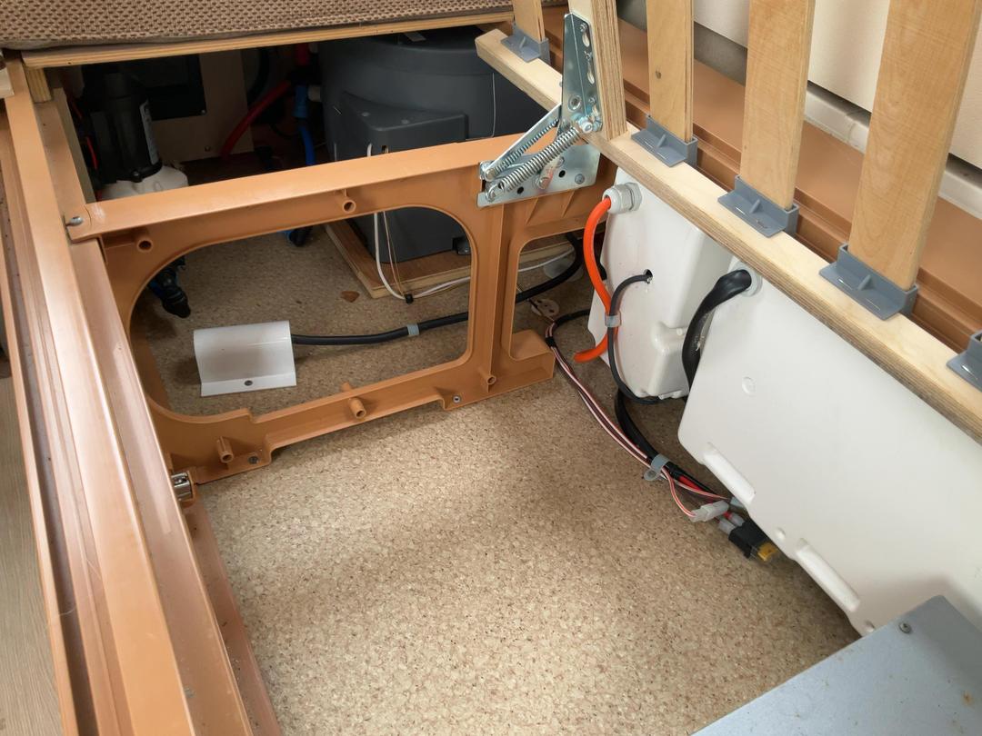 Photo '25' of Sterling Europa 550 Caravan - Single