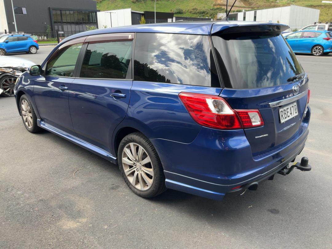 Photo '4' of Subaru Exiga GT