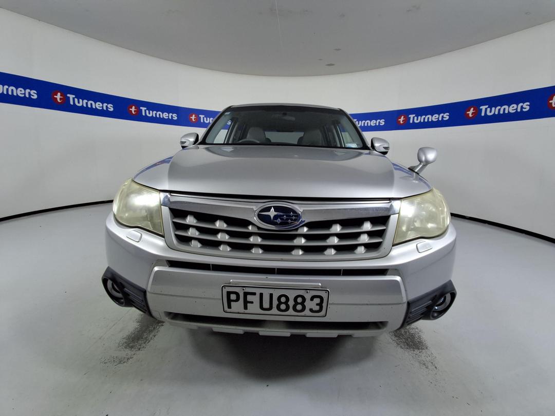 Photo '2' of Subaru Forester