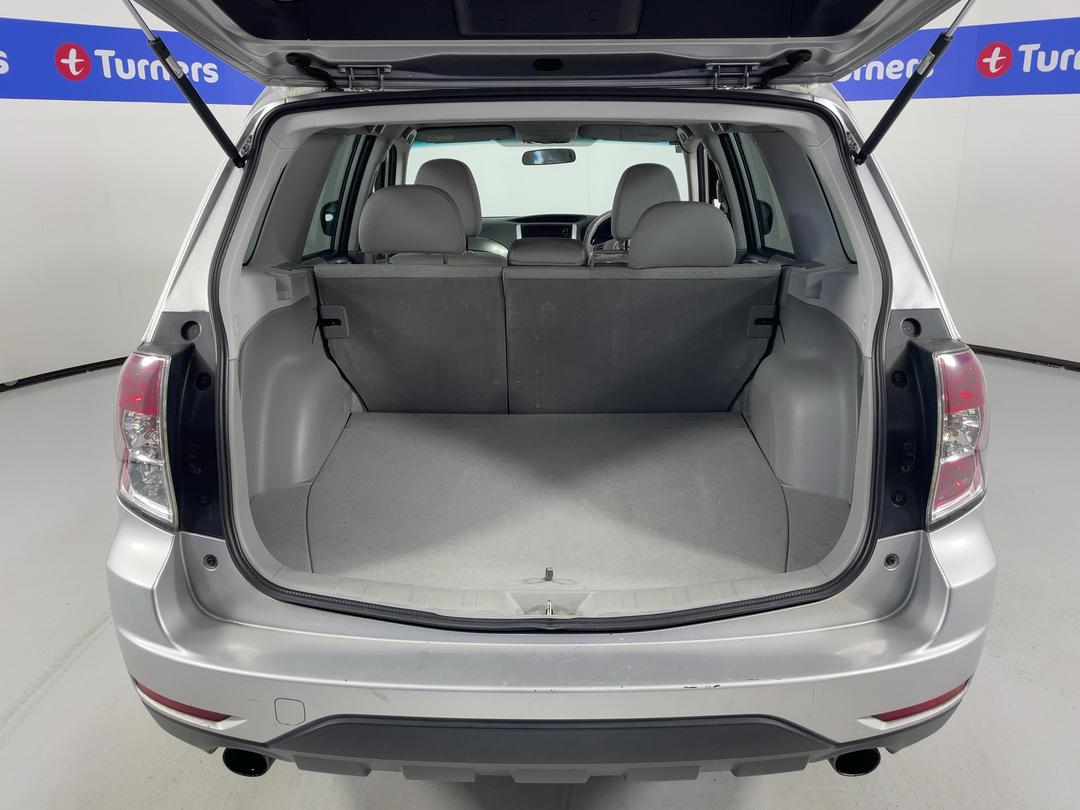 Photo '14' of Subaru Forester