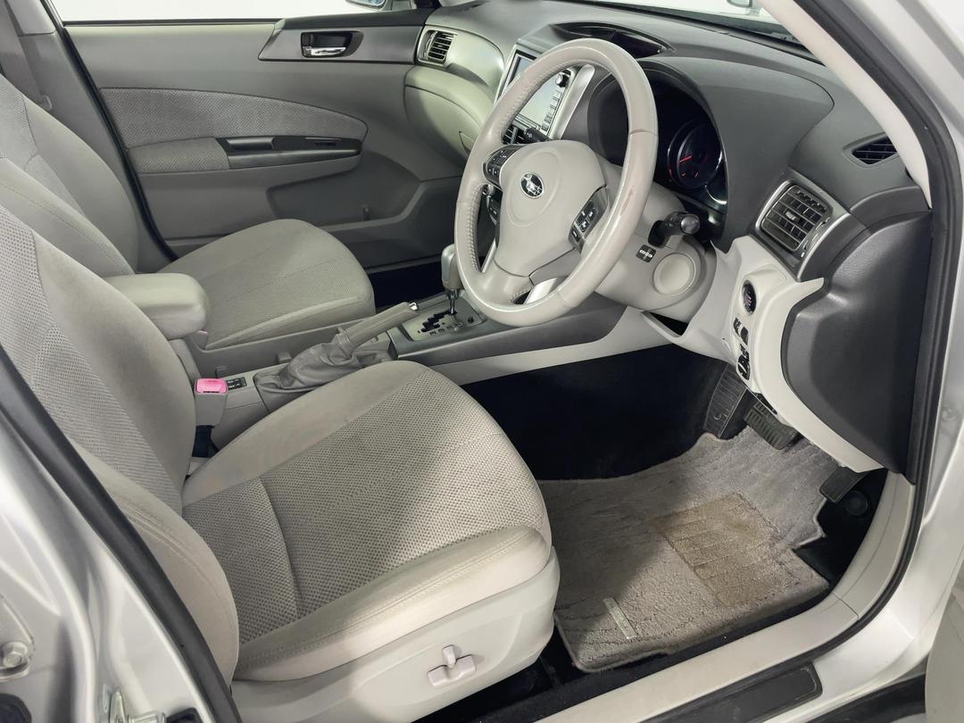 Photo '16' of Subaru Forester