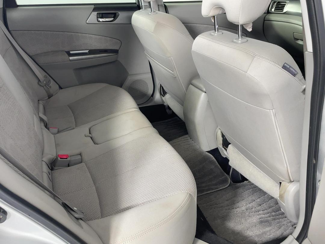 Photo '20' of Subaru Forester